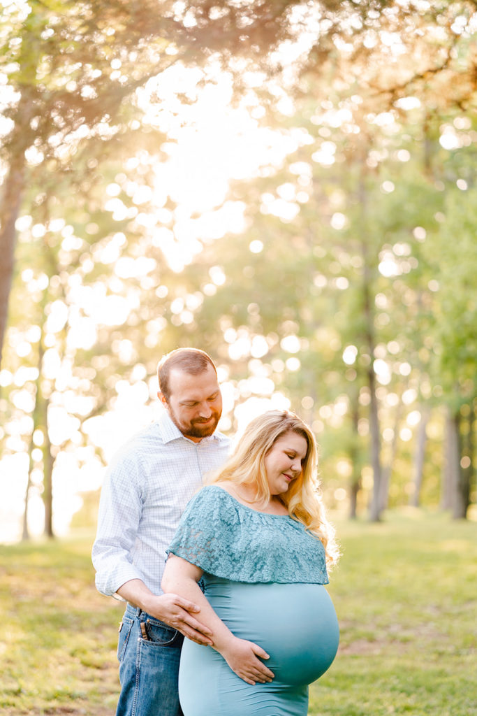 Chattanooga Maternity Photos - mother to Be -Chester Frost Park Photo Session- Pregnant couple posing - looking down
