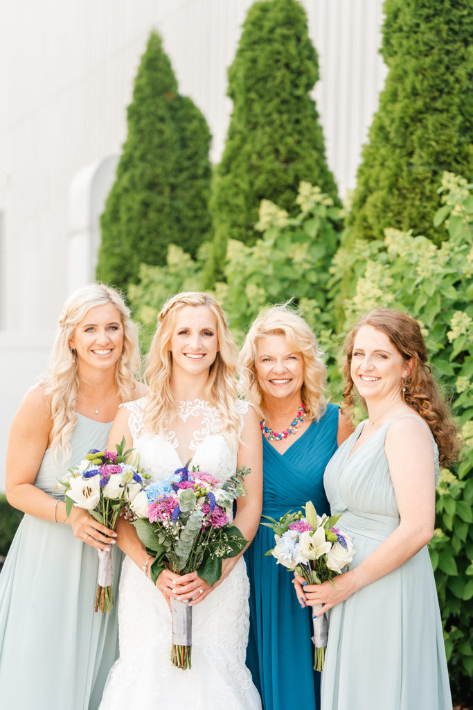 Mother of the bride and sisters - Chattanooga Wedding Photographer - Stratton Hall - Chattanooga Wedding Venue