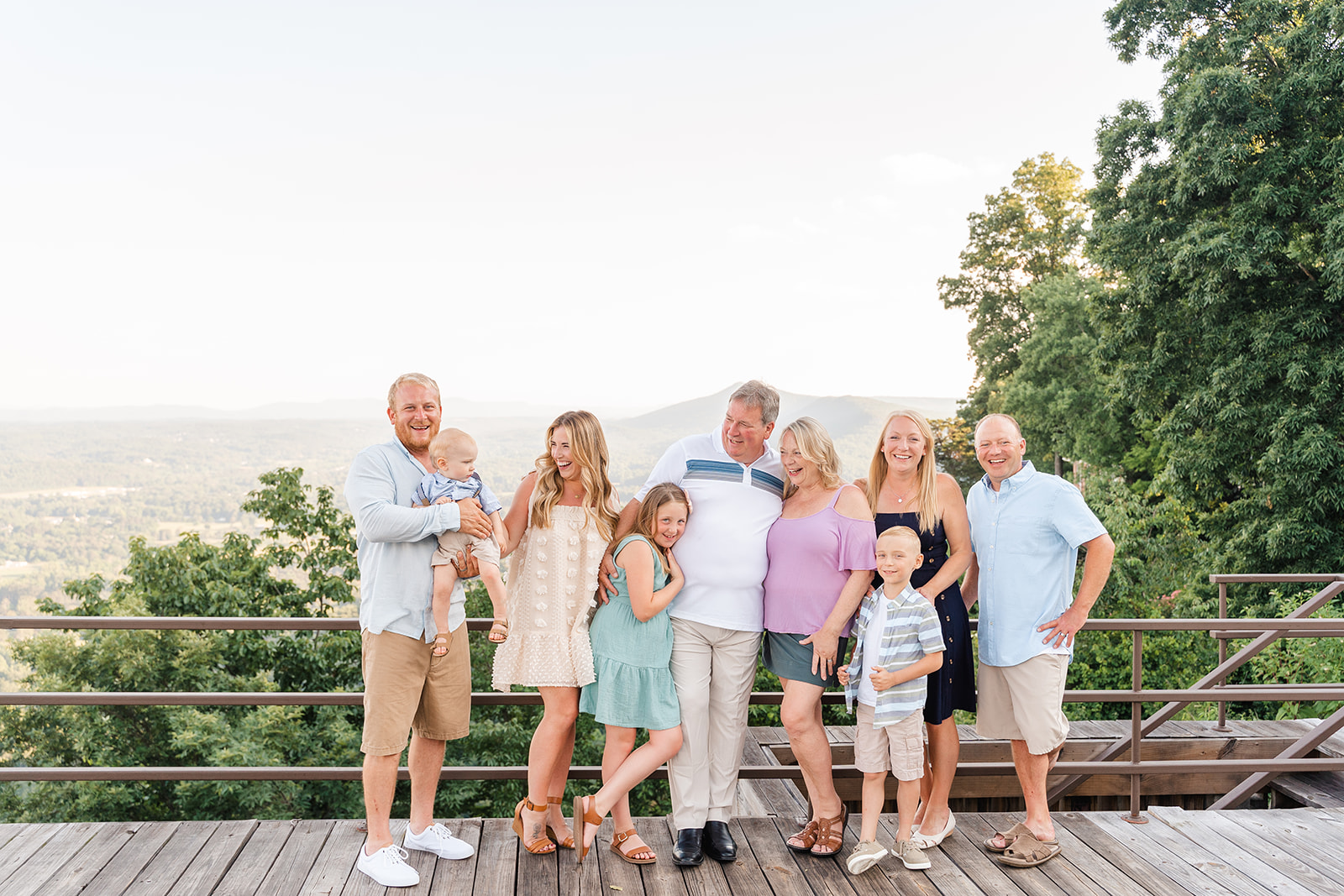 Lookout Mountain Retro Pad - Lookout Mountain Photographer - extended family photos