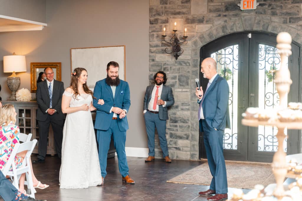 On camera trigger off camera flash