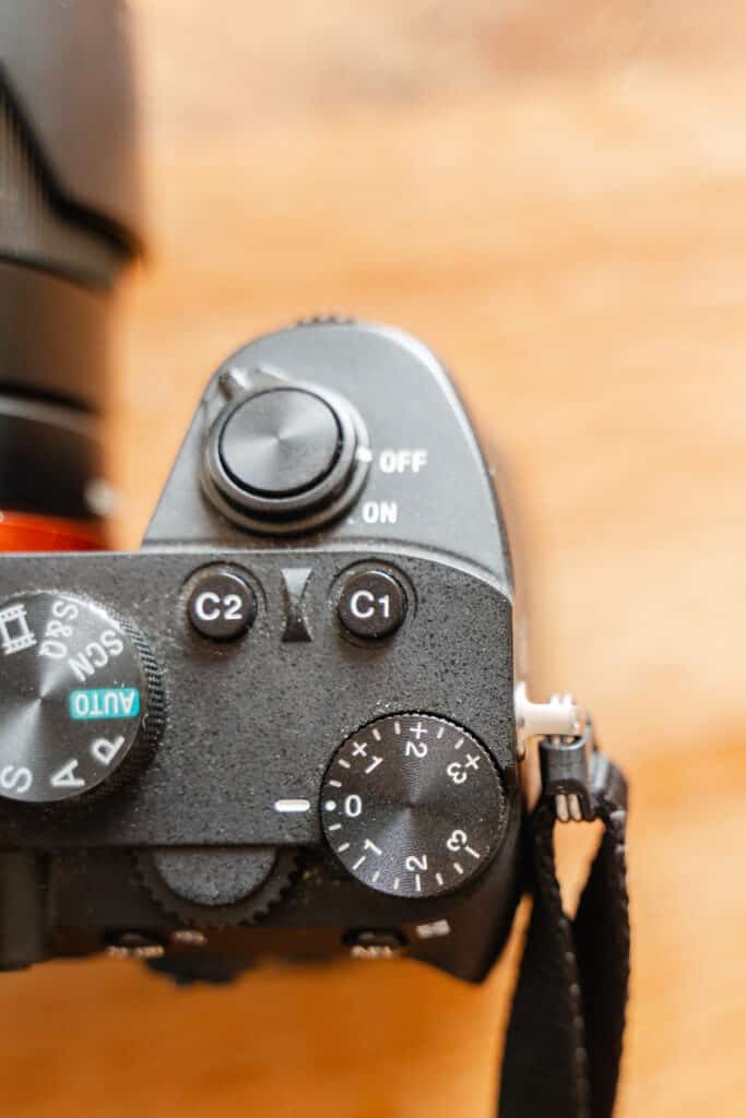Camera dials. Start learning photography through online lessons.